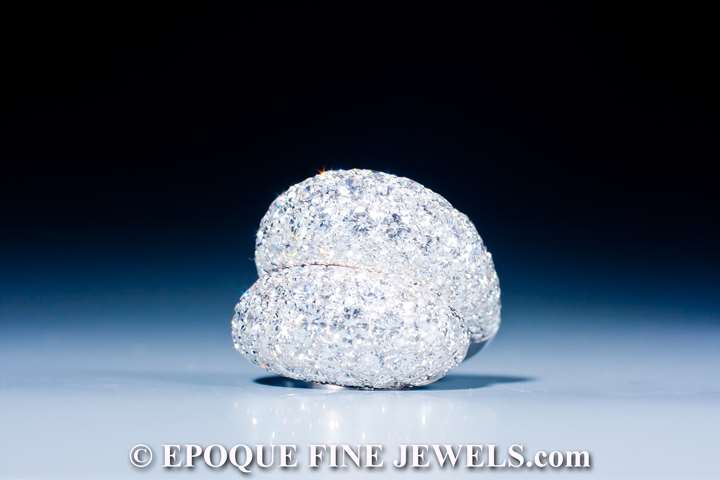 An elegant diamond crossover ring,